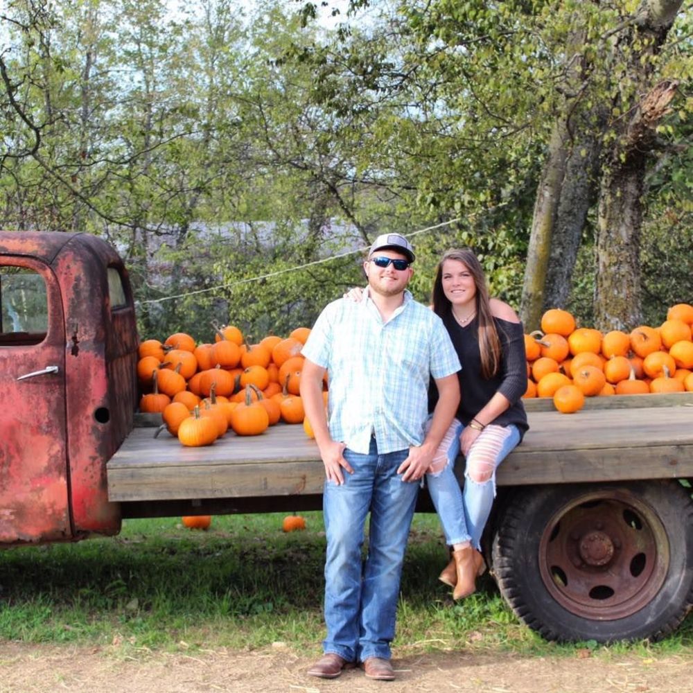 Meet your Posher, Adison